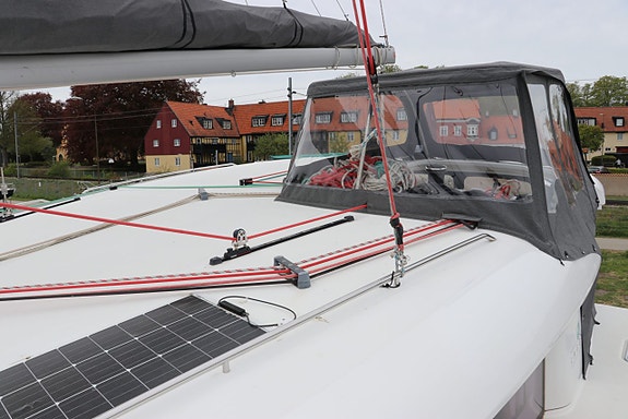 Lagoon 400 S2 10 of 24