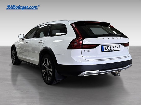 Volvo V90 Cross Country 7 of 19