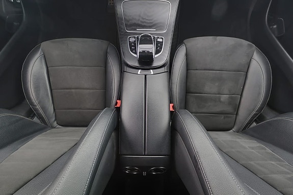 Mercedes-Benz E350 10 of 16