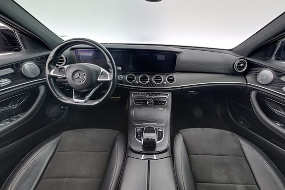 Mercedes-Benz E350 7 of 16