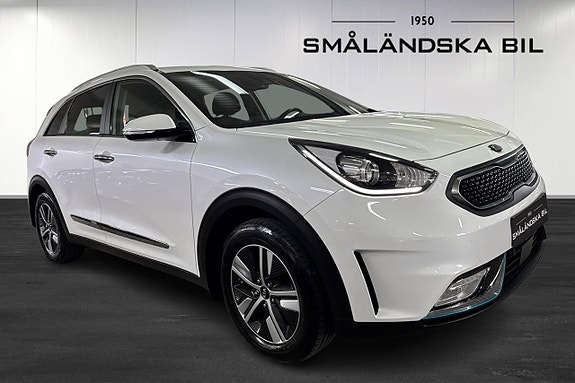 Kia Niro 2 of 17