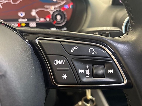 Audi Q2 16 of 18
