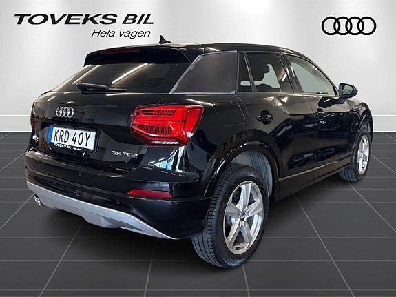 Audi Q2 3 of 18