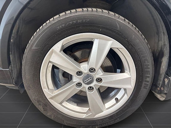 Audi Q2 8 of 18