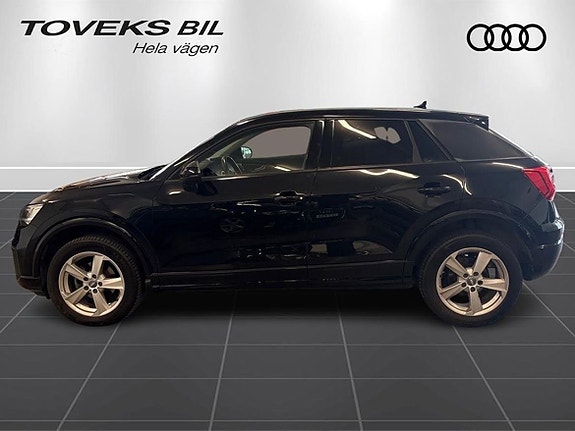 Audi Q2 6 of 18