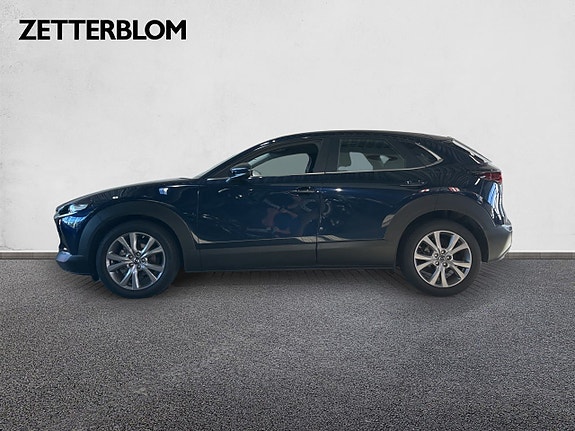 Mazda CX-30 2 of 17