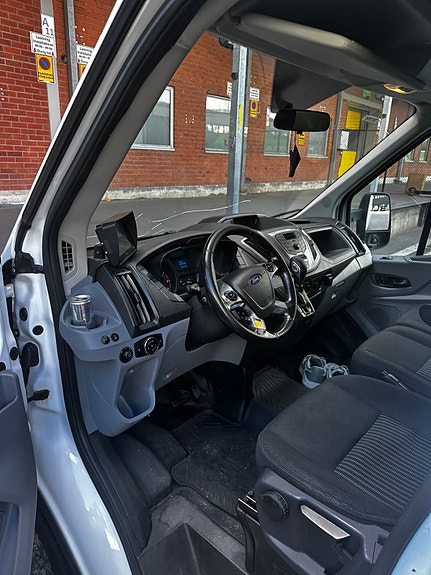 Ford Transit 6 of 13