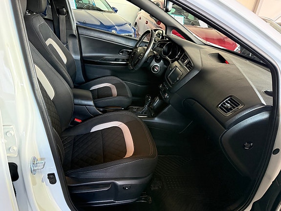 Kia Ceed 13 of 26