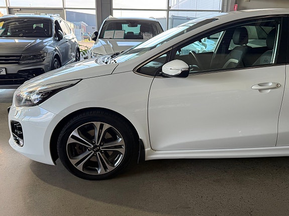 Kia Ceed 7 of 26