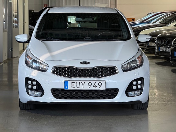 Kia Ceed 15 of 26