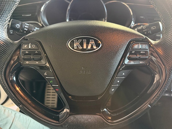 Kia Ceed 17 of 26
