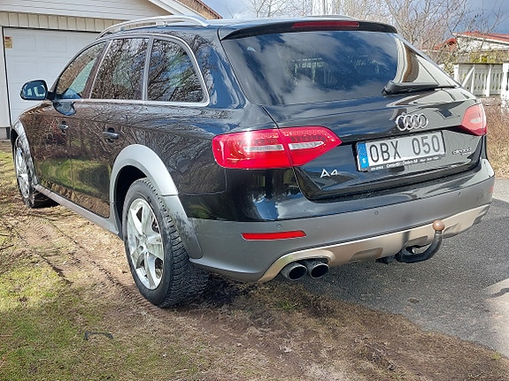 Audi A4 allroad 2 of 5