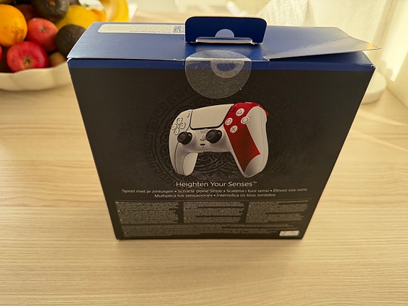 Product image 1 of 3