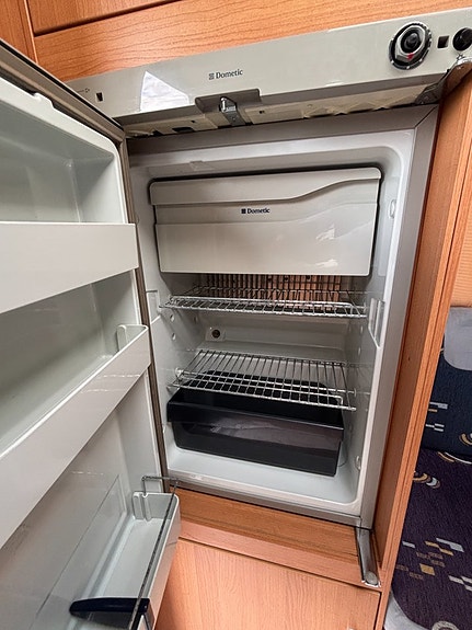 Wilk S3 450 -Markis -Inverter300w - Solcell - backkamrera 19 of 21