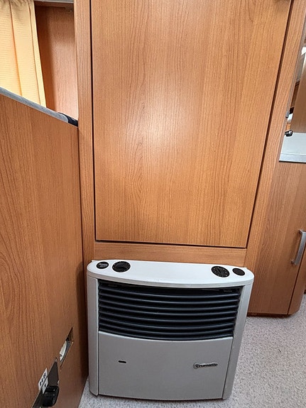 Wilk S3 450 -Markis -Inverter300w - Solcell - backkamrera 15 of 21