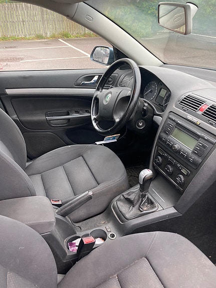 Skoda Octavia 6 of 8