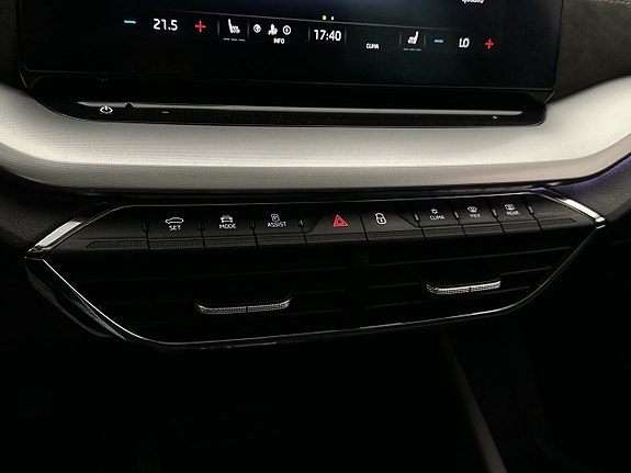 Skoda Octavia 24 of 30