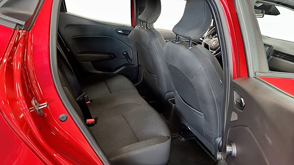 Renault Clio 5 of 12