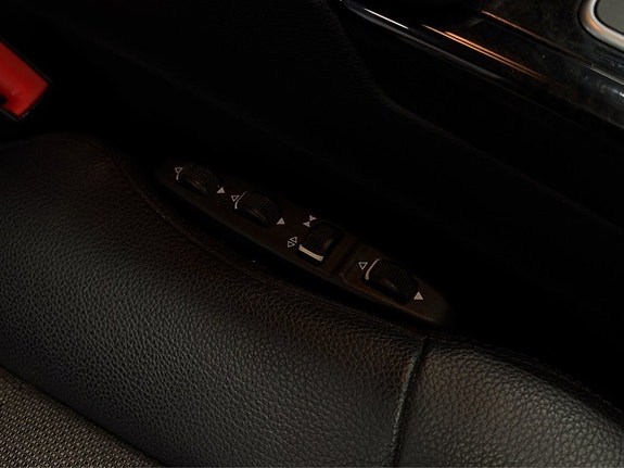 Mercedes-Benz E250 20 of 23