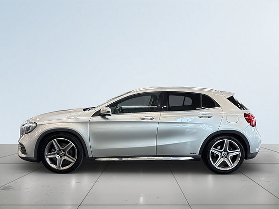 Mercedes-Benz GLA220 d 4 of 22