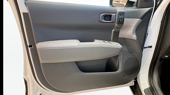 Kia EV3 11 of 18