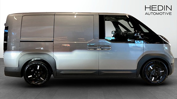 Kia PV5 9 of 17