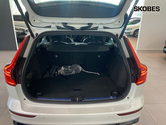Volvo V60 15 of 21