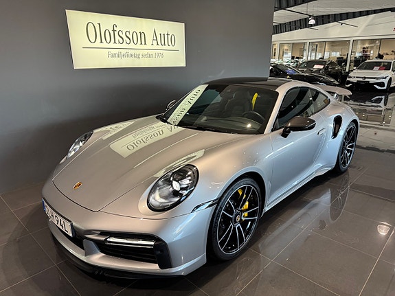 Porsche 911 15 of 21