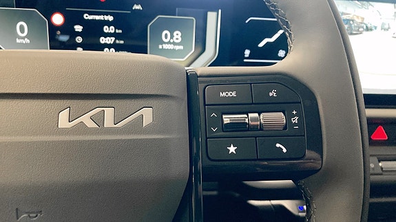 Kia Seltos 16 of 19