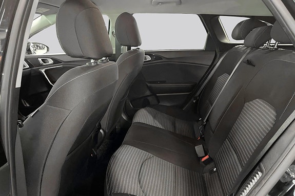 Kia Ceed 11 of 22