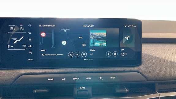 Kia EV3 12 of 18