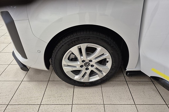 Opel Vivaro 8 of 8