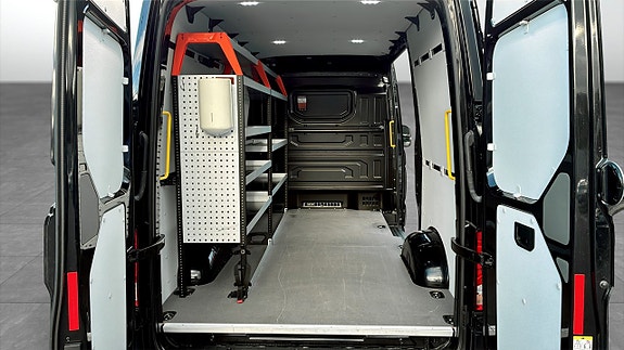 Volkswagen Crafter 12 of 14