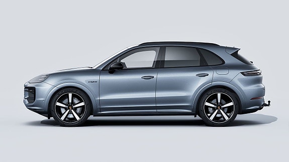 Porsche Cayenne 3 of 6