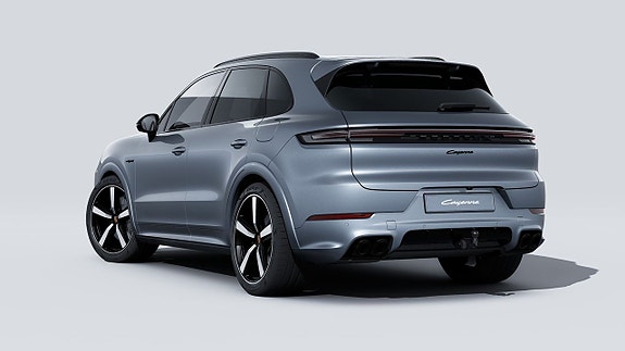 Porsche Cayenne 2 of 6