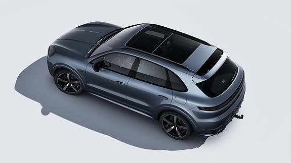 Porsche Cayenne 4 of 6