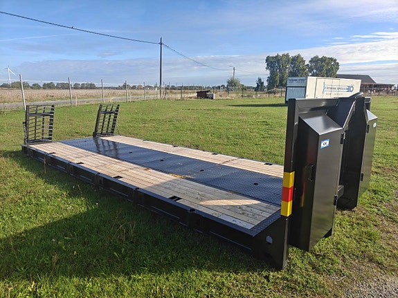 SISU Maskinflak 25t 2 of 5