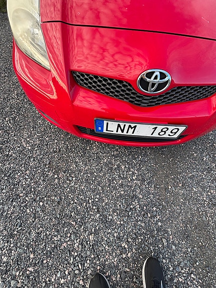 Toyota Yaris 4 of 14