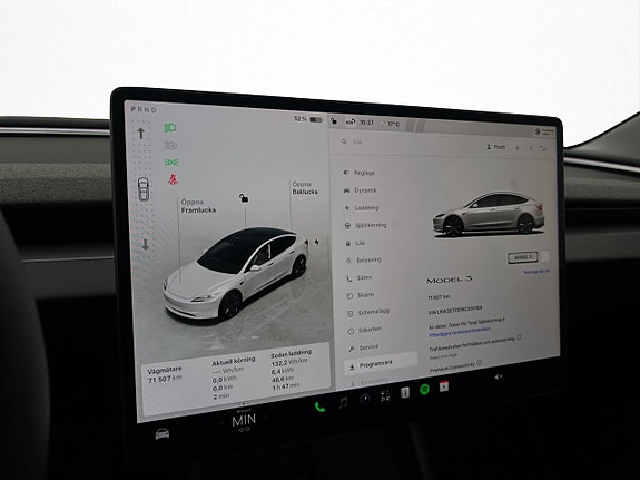Tesla Model 3 24 of 30