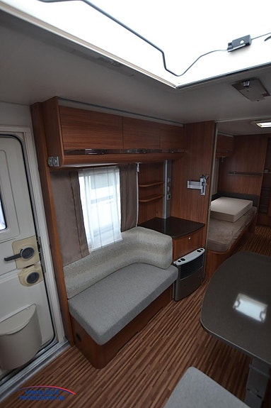 Adria Adora 613 HT 5 of 9