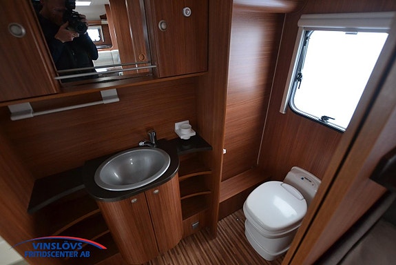 Adria Adora 613 HT 8 of 9