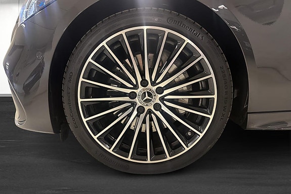 Mercedes-Benz C300 de 6 of 25