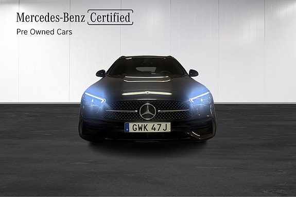 Mercedes-Benz C300 de 2 of 25