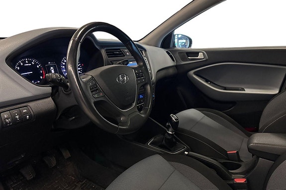 Hyundai i20 11 of 23