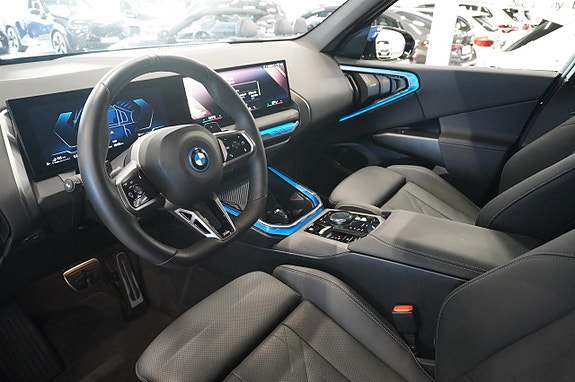 BMW X3 2 of 18