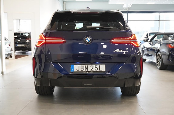 BMW X3 17 of 18