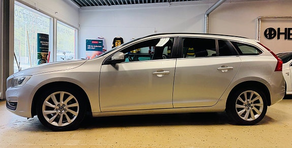 Volvo V60 5 of 23
