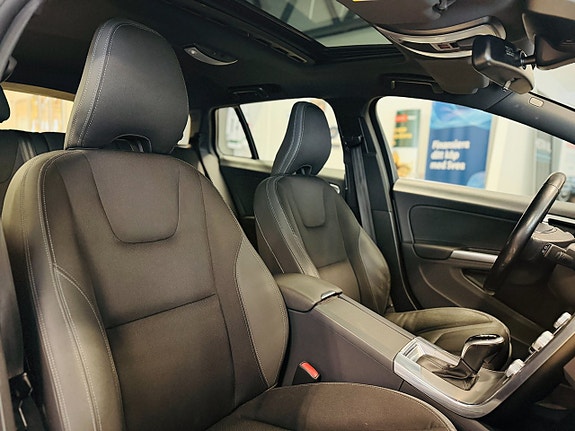 Volvo V60 23 of 23