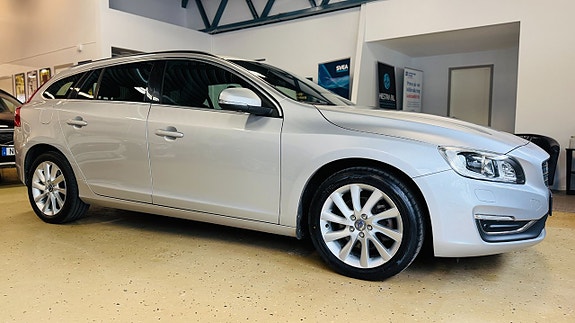Volvo V60 12 of 23