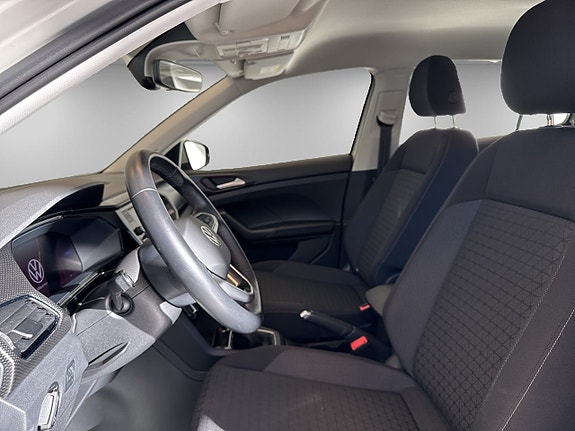 Volkswagen T-Cross 8 of 15